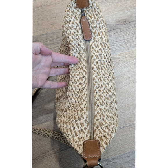 Eric Javitz Raffia Crossbody Bag - Picture 7 of 9